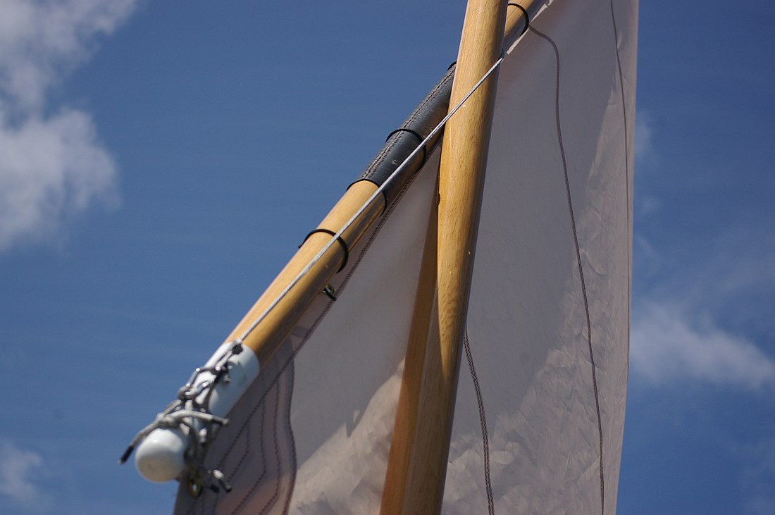 gal/Beth Sailing Canoe Boreal/boreal198.jpg